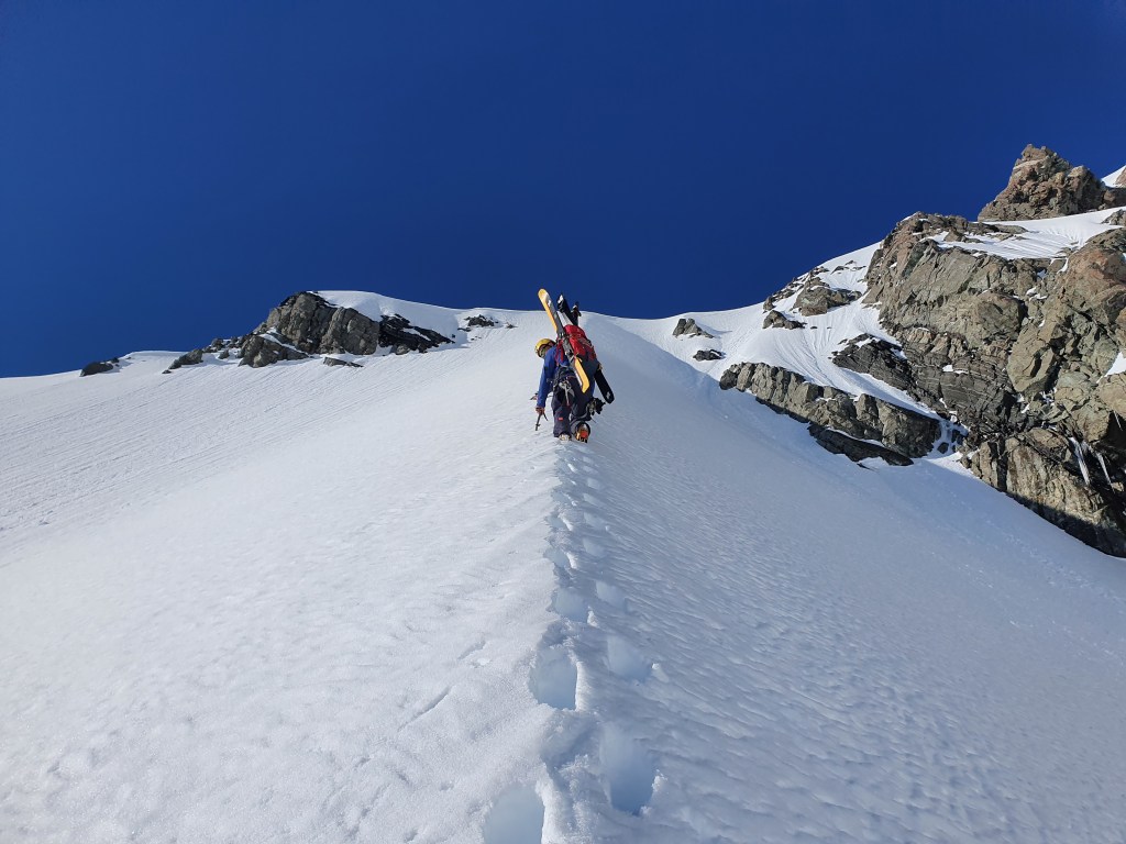 Caroline face Aoraki Mount Cook climb to east ridge