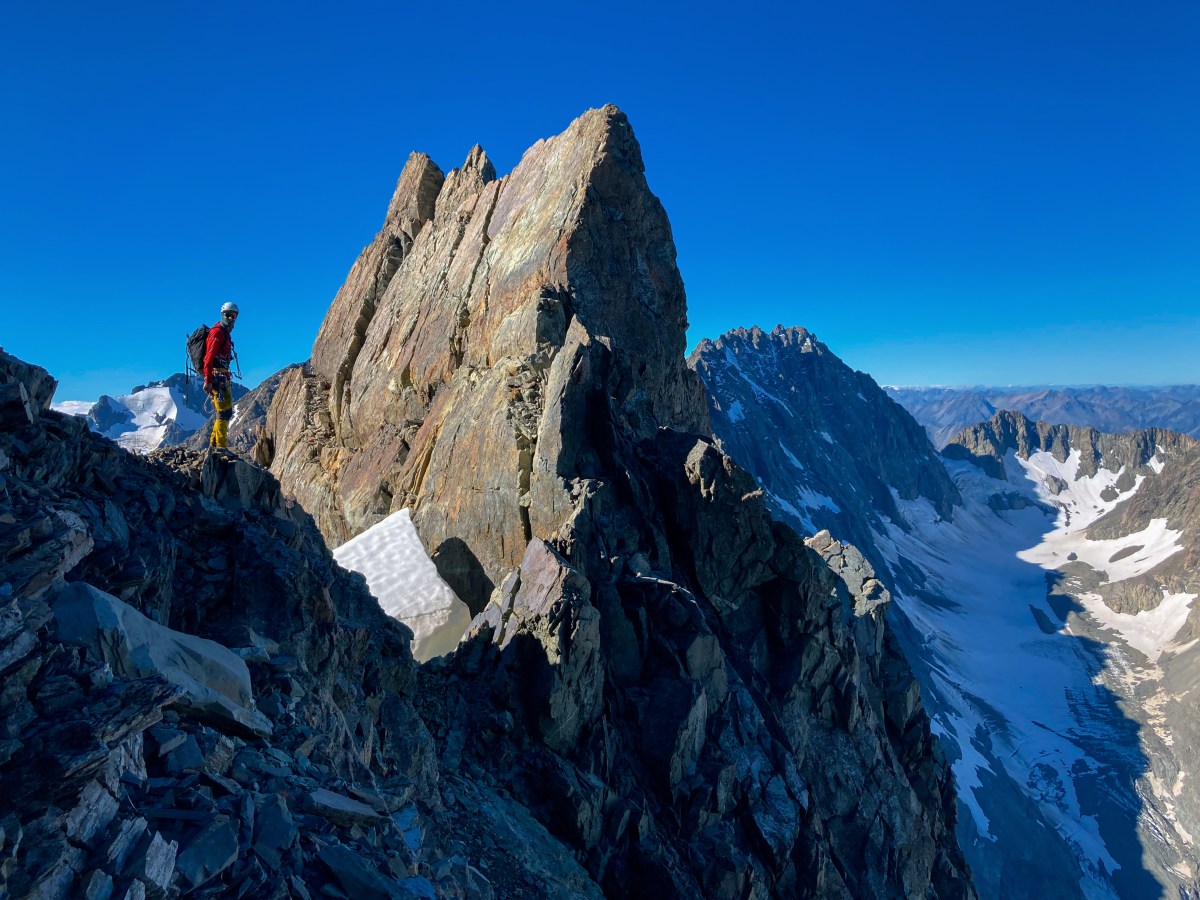 Mt Arrowsmith, Cameron&nbsp;Buttress